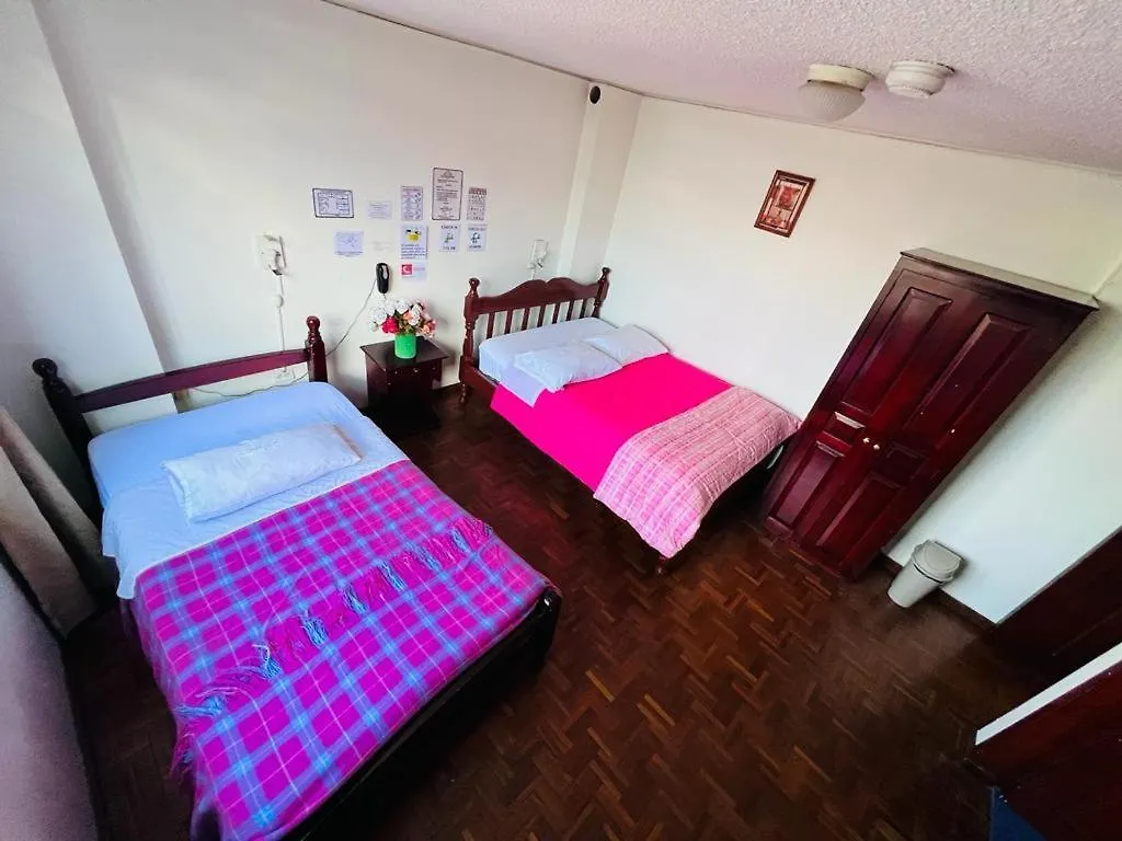 Hotel Bernys Quito 2*,  Ecuador